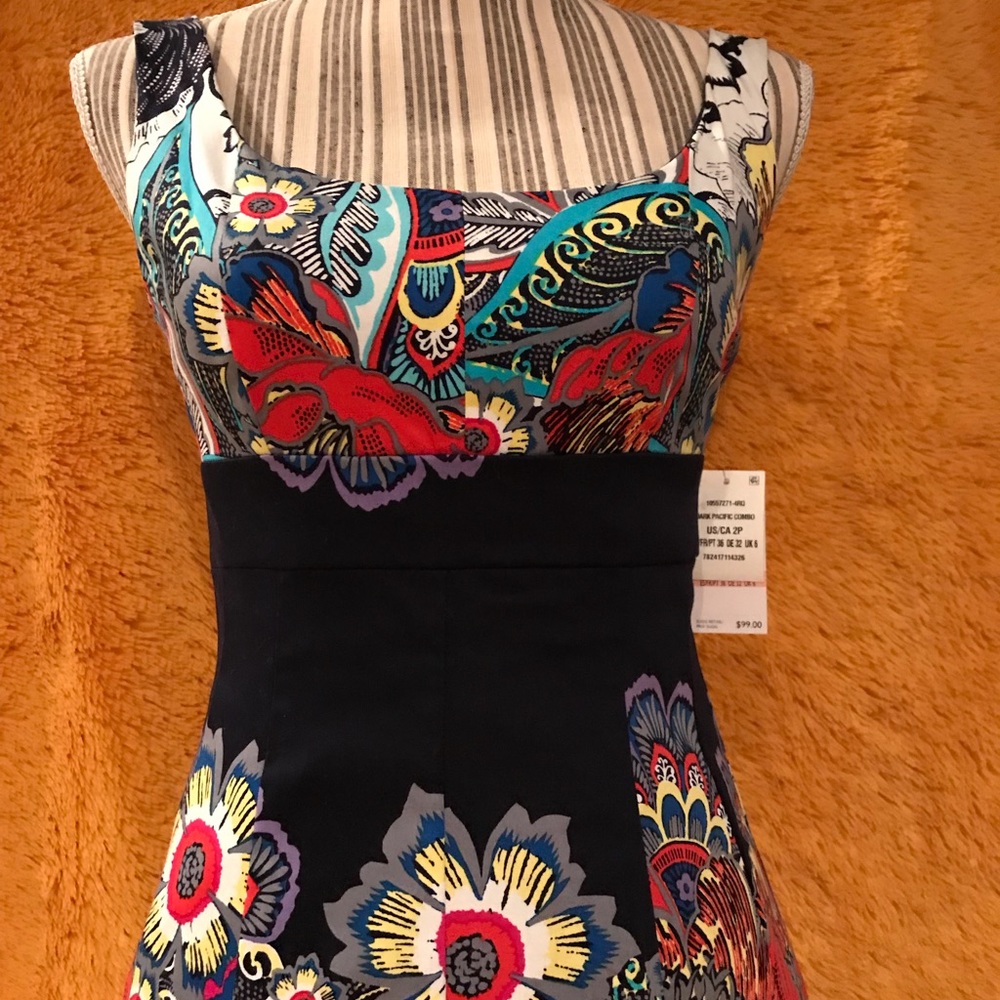 Nine West - Picture 2 of 6